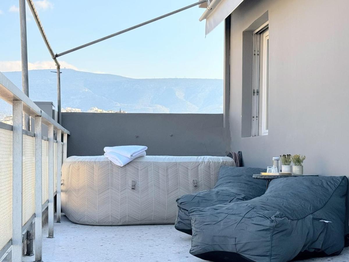 Lovely Apt W/Heated Jacuzzi &Full Acropolis View Athens Ngoại thất bức ảnh